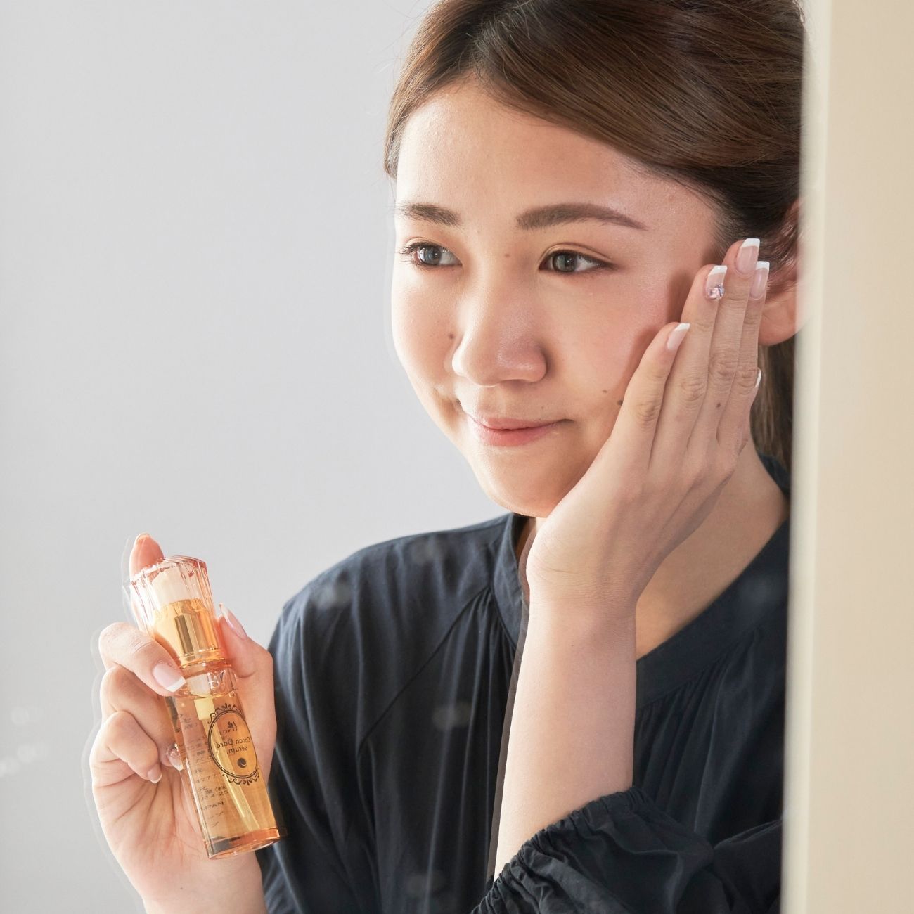 Cocon Doré sérum ココンドーレ・セラム(金繭の美容液)
