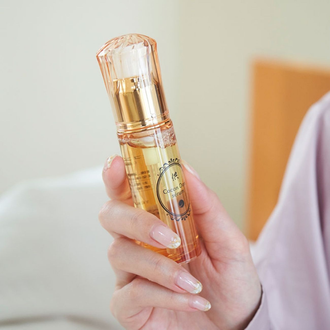 Cocon Doré sérum ココンドーレ・セラム(金繭の美容液)